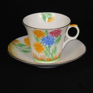 Vintage tea cup & saucer set. Melba UK fine bone china